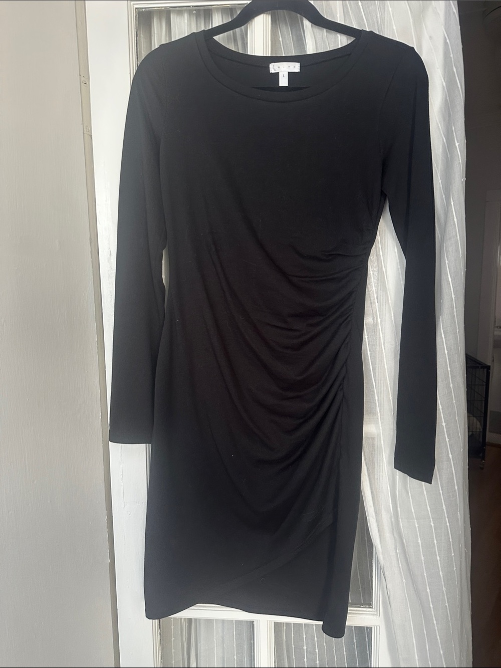 Leith Black Long-Sleeve Ruched Side Dress